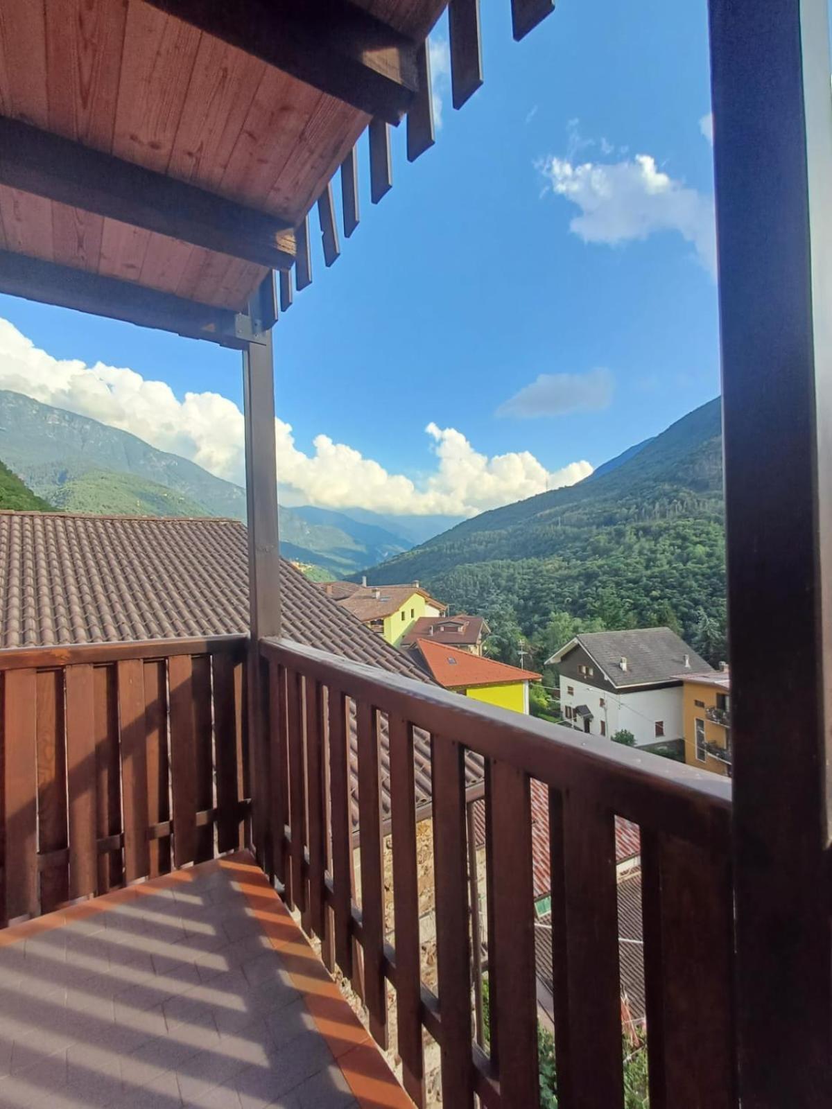 Casa Vacanze Ca' Moreschi Berzo Exteriör bild